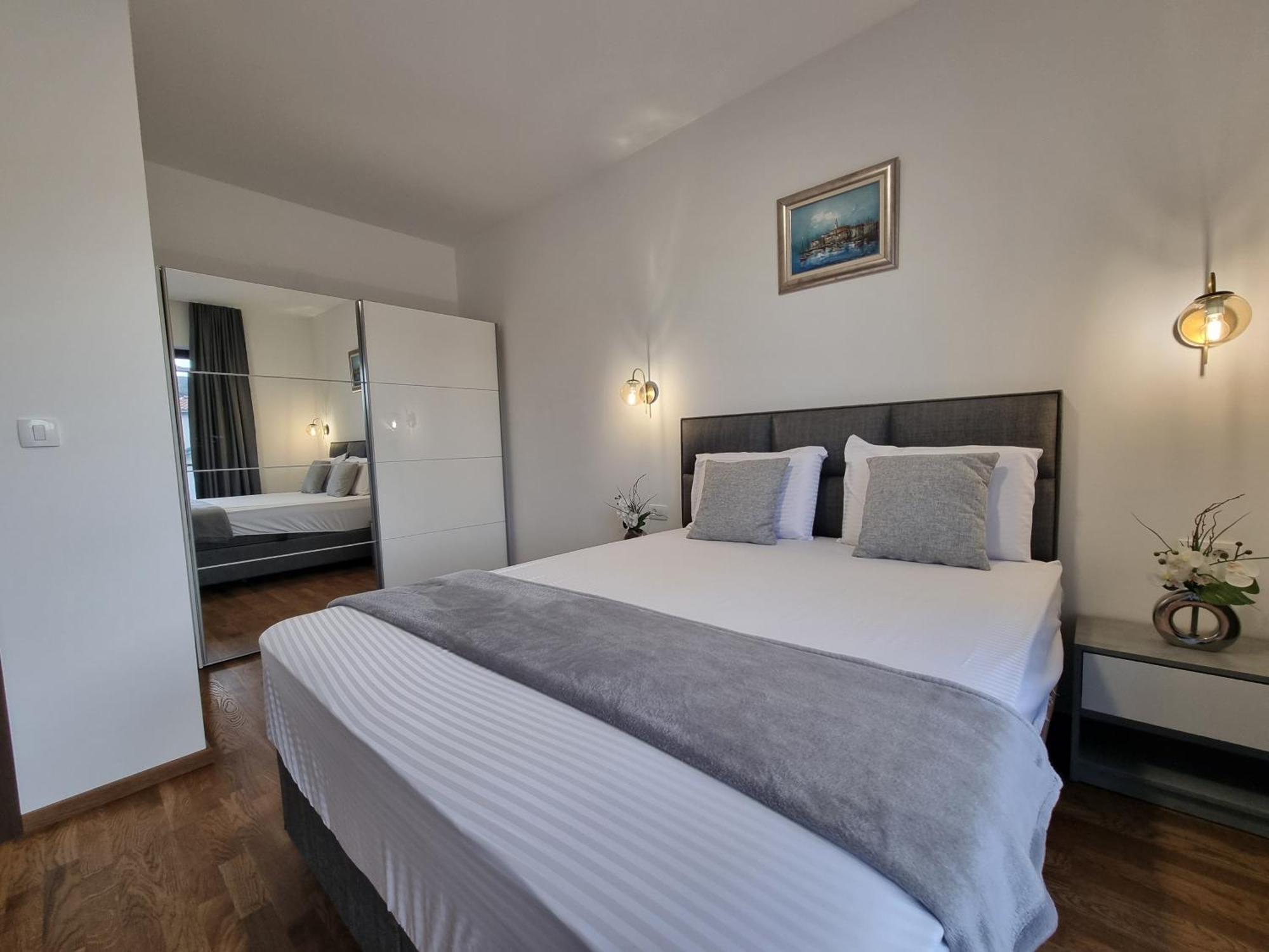 Adriatic Apartments Budva Exterior photo